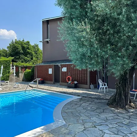 With Swimming Pool Apartment
