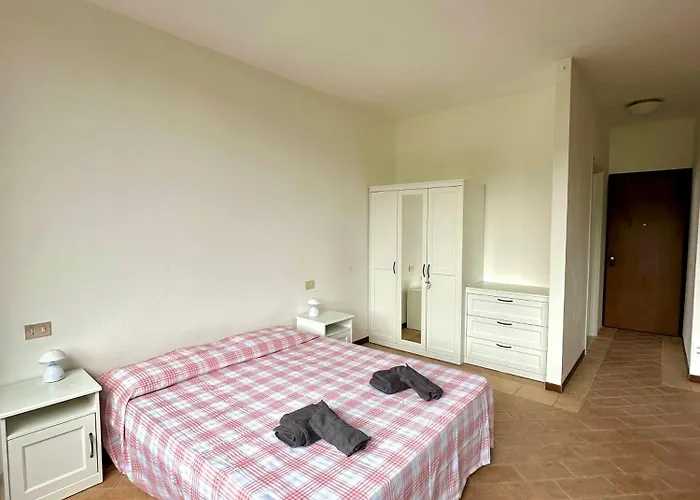 Apartament With Swimming Pool Reno Di Leggiuno