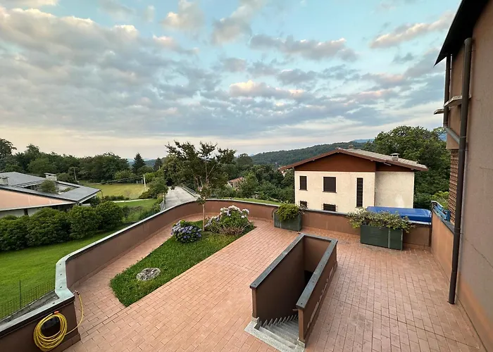 With Swimming Pool * Reno Di Leggiuno