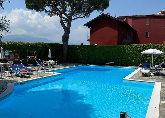 With Swimming Pool Daire *